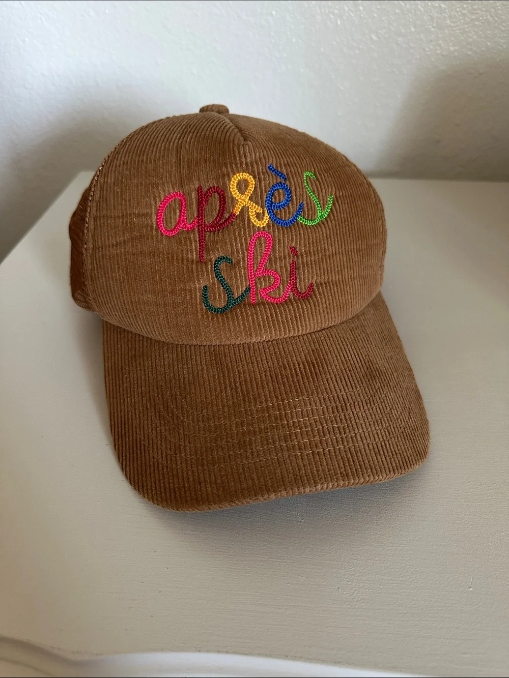 Après Ski Trucker Hat